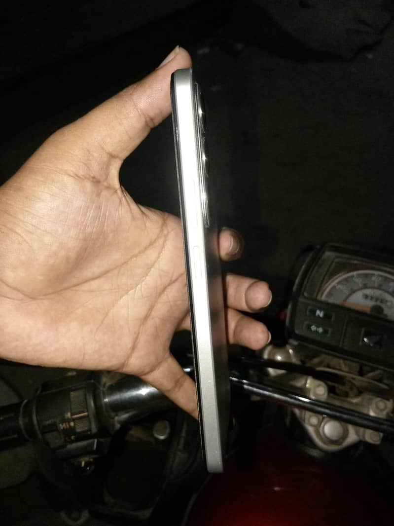 Realme C71 2