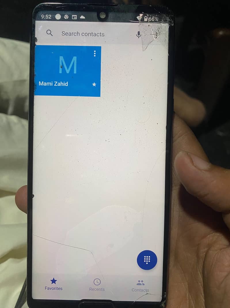 Sharp Aquos R5G 7