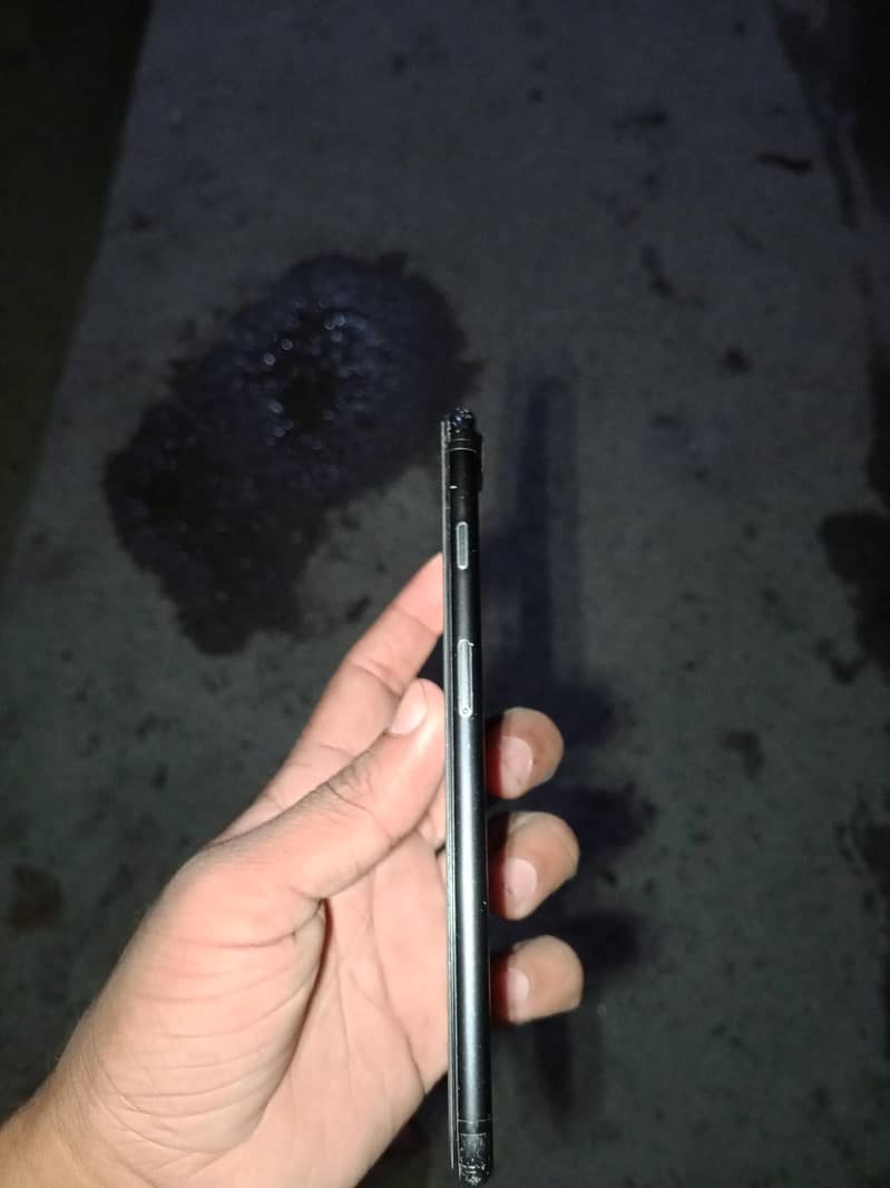Apple iPhone 7 Plus 1