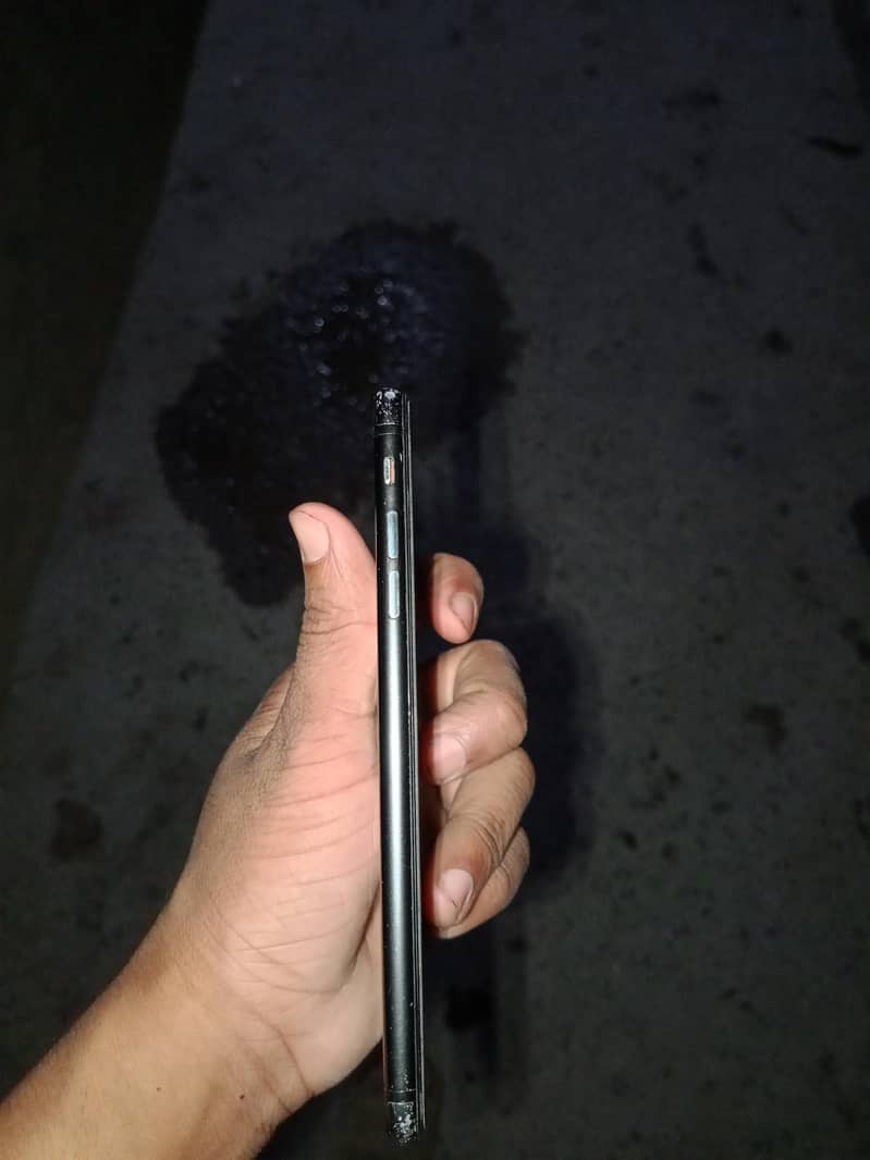 Apple iPhone 7 Plus 2