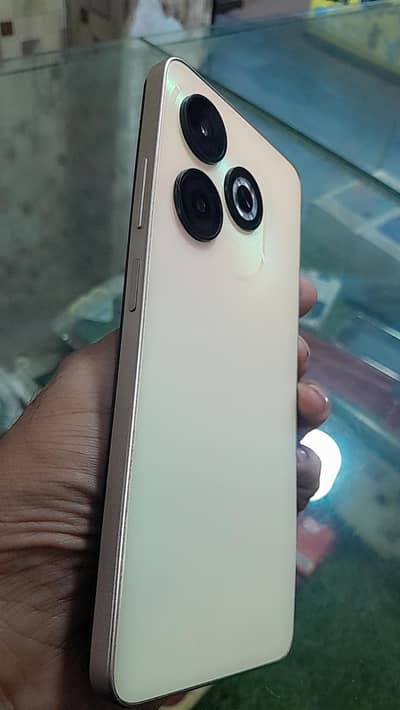 Infinix Smart 8