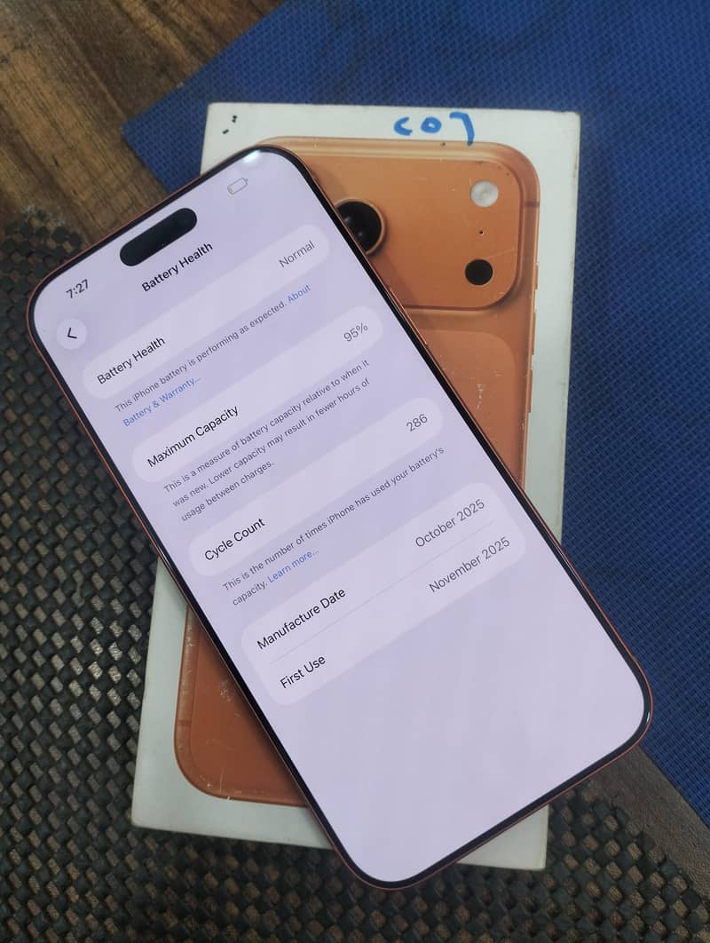 Apple iPhone 17 Pro Max 2