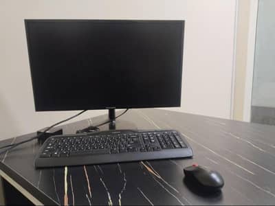 Computer for sale 27 in LCD 1 HP CPU Mouse key bord cable