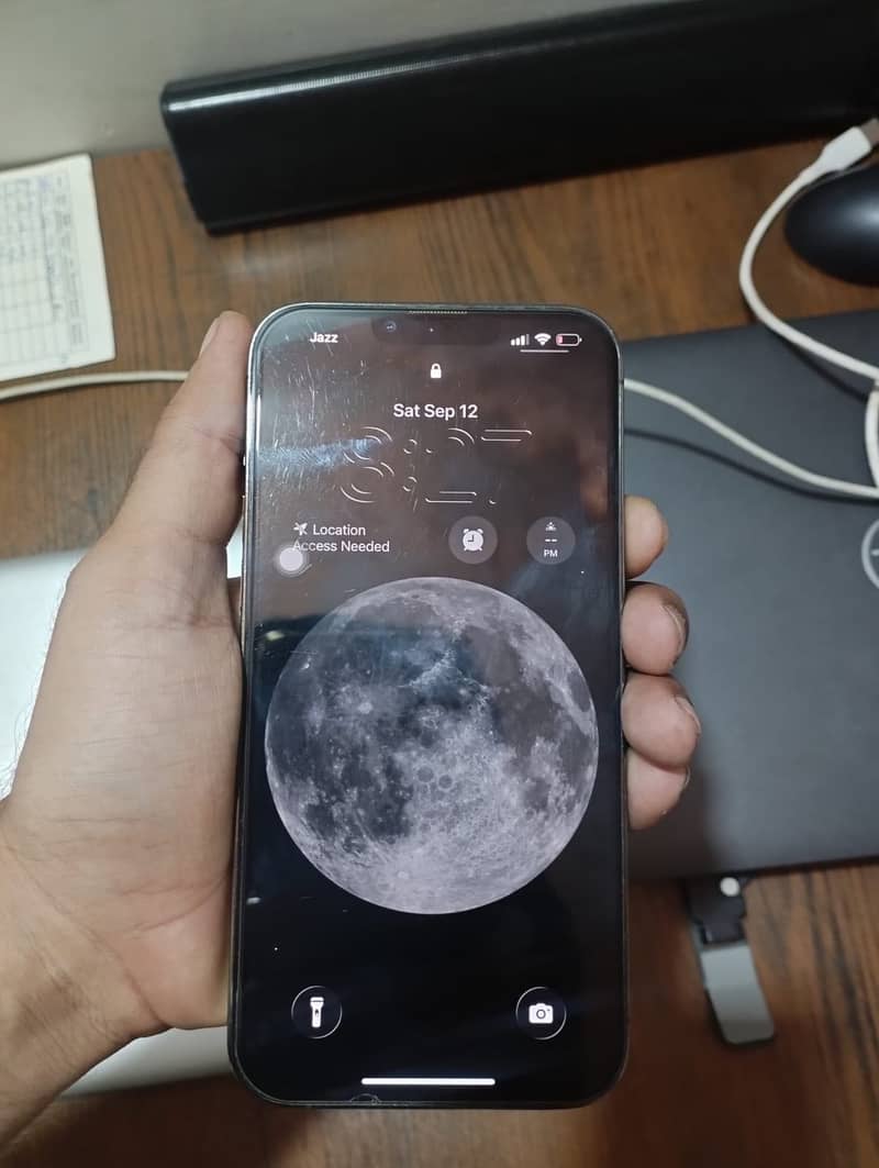 Apple iPhone 13 Pro Max 2