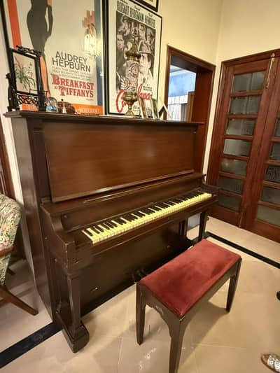 Singer Piano Co. Upright Piano – Vintage Wooden Piano with Stool