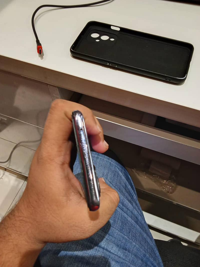 One Plus 9 5