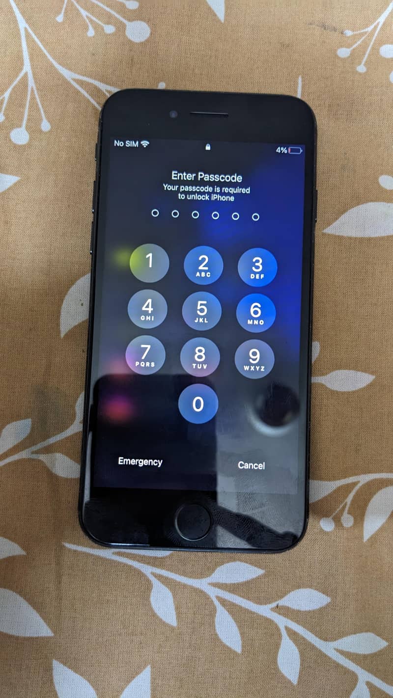 Apple iPhone 7 1