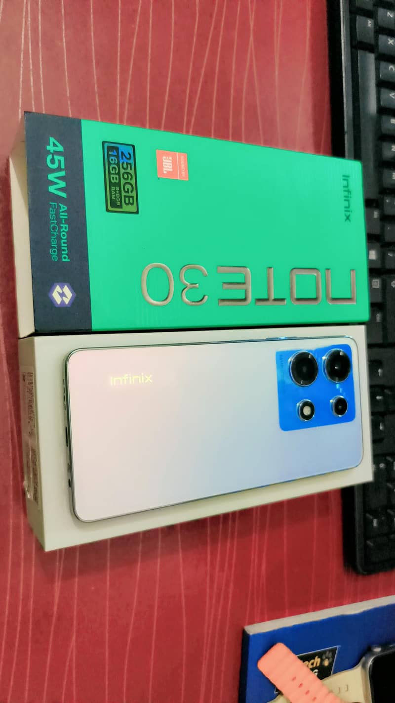 Infinix Note 30 1