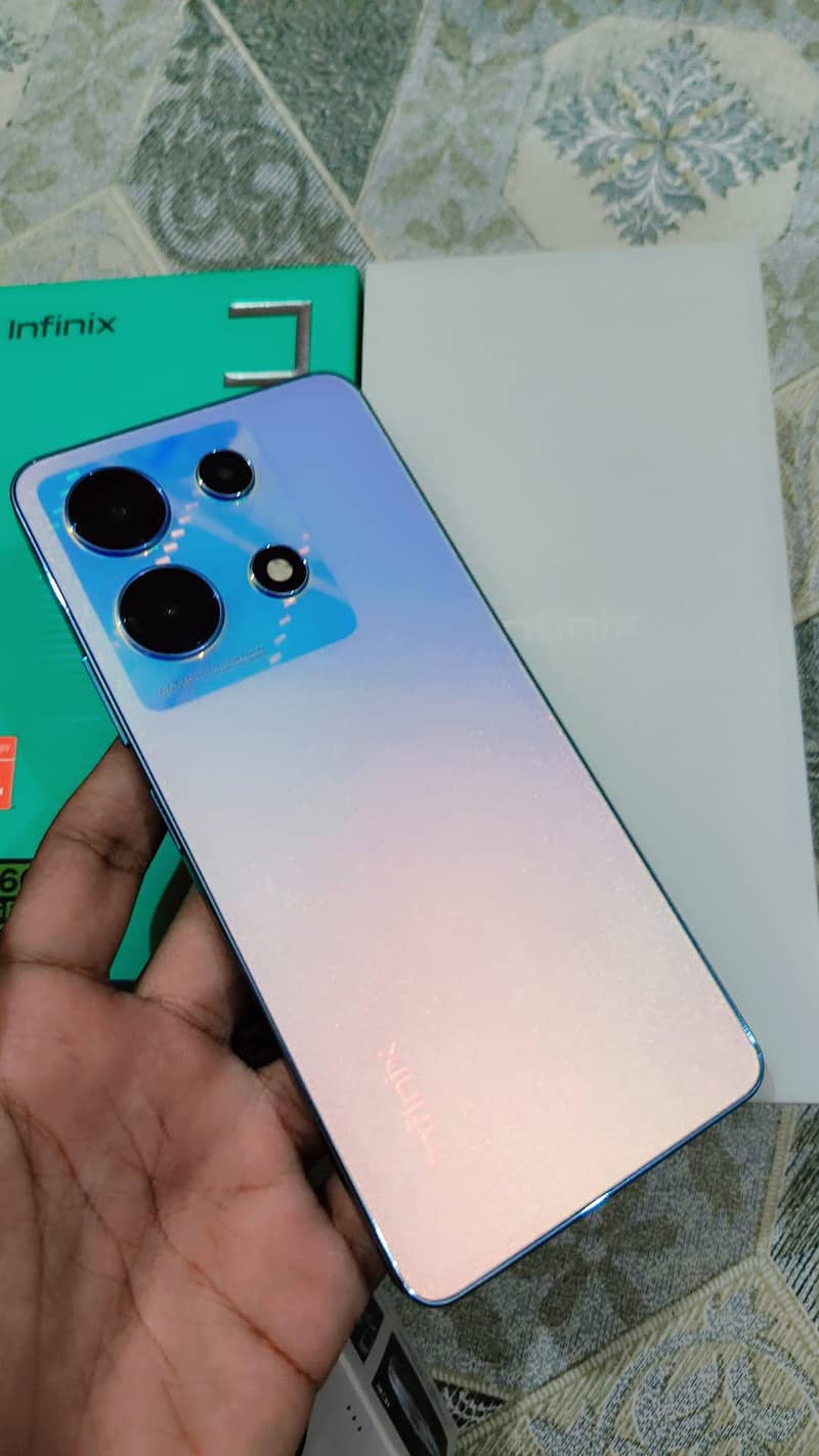 Infinix Note 30 8