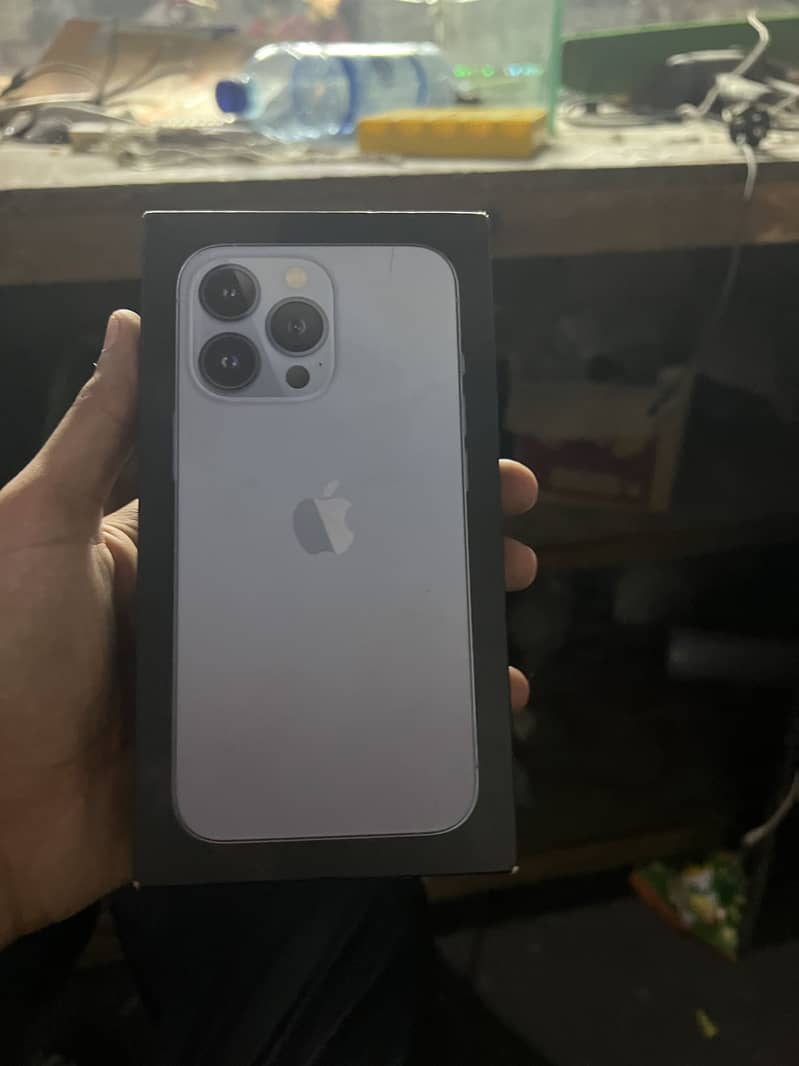 iPhone 13pro 4