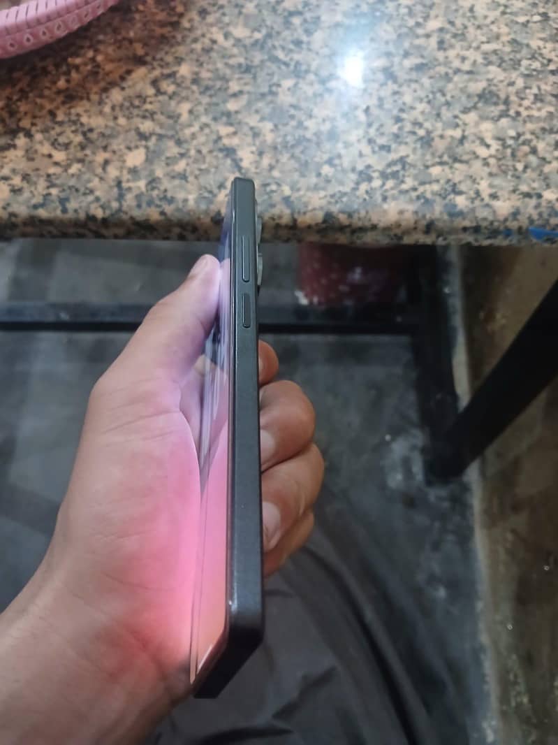 Xiaomi Redmi Note 13 Pro 4