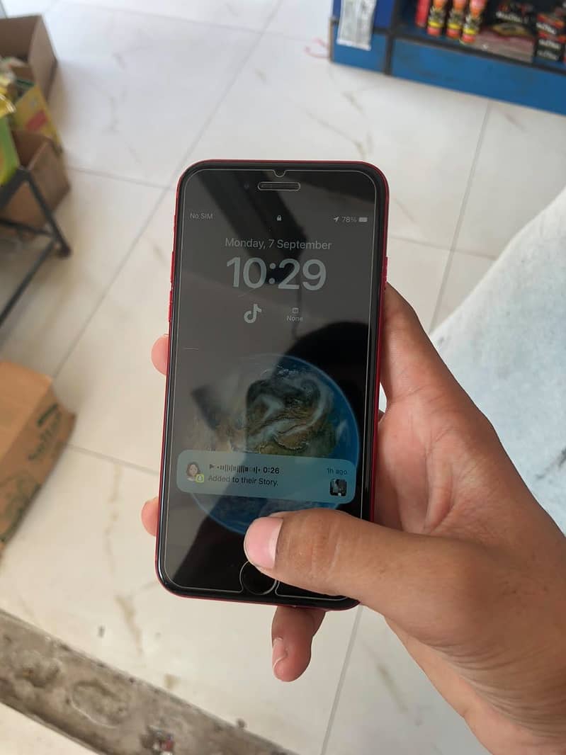 Apple iPhone 8 Plus 6