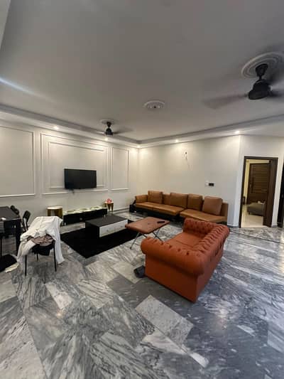 10 Marla Full House Available For Rent Silent Office Or Available Family K Liye