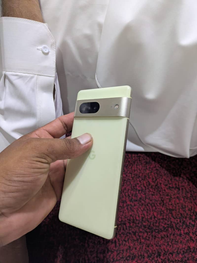 Google Pixel 7 2