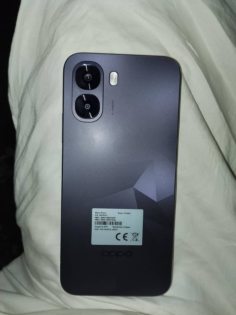 OPPO A6k 1