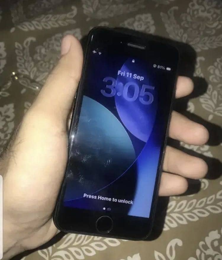 Apple iPhone SE 1