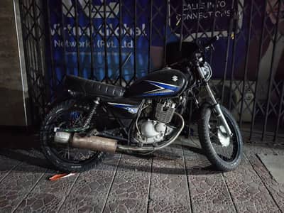 Suzuki GS 150