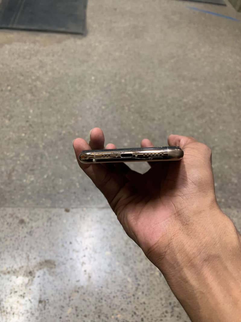 Apple iPhone 11pro 3