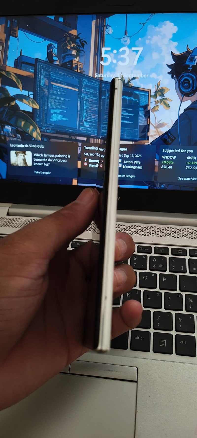 Samsung Mobile Note 10 Plus 6