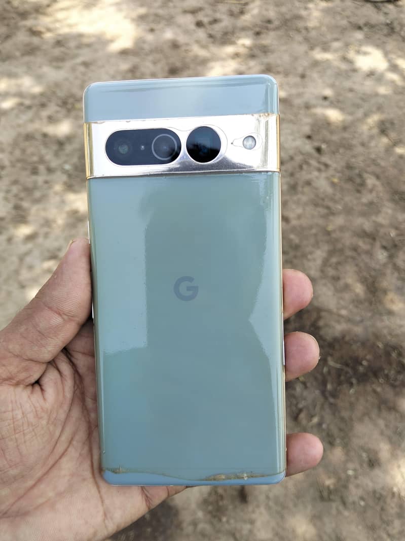 Google Pixel 7 Pro 0