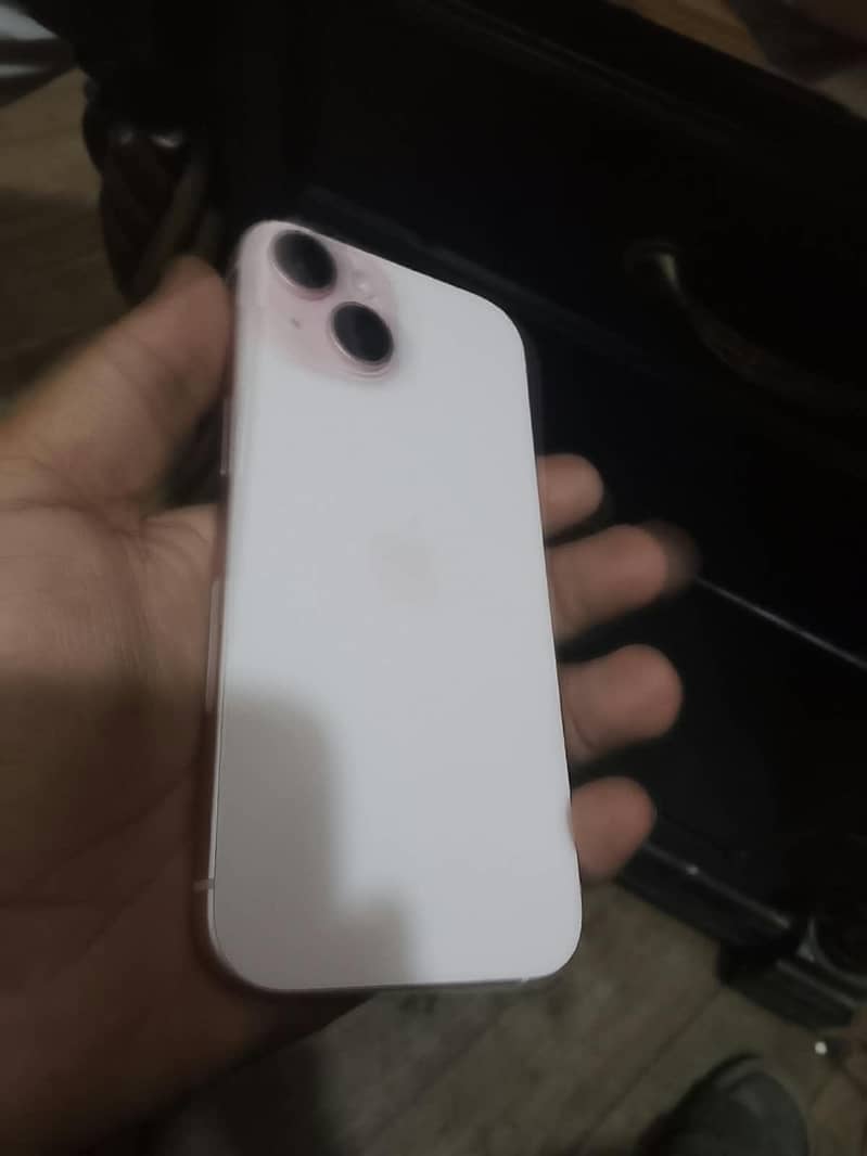 Apple iPhone 15 1