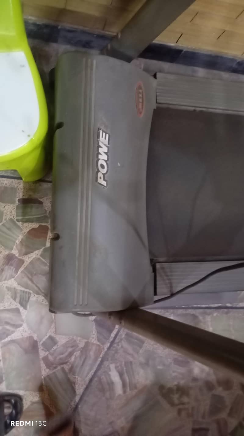 Treadmill 4