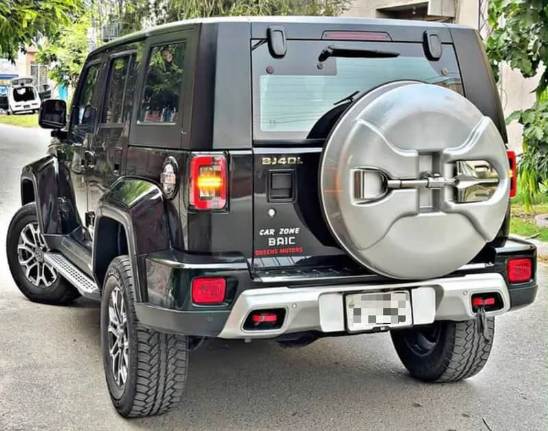 BAIC BJ40 Plus 2022 4