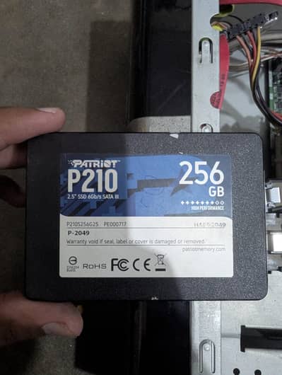 PATRIOT 256 GB SSD. 2.5'' 6Gb/s SATA III