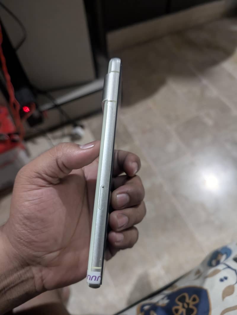 Google Pixel 7 9