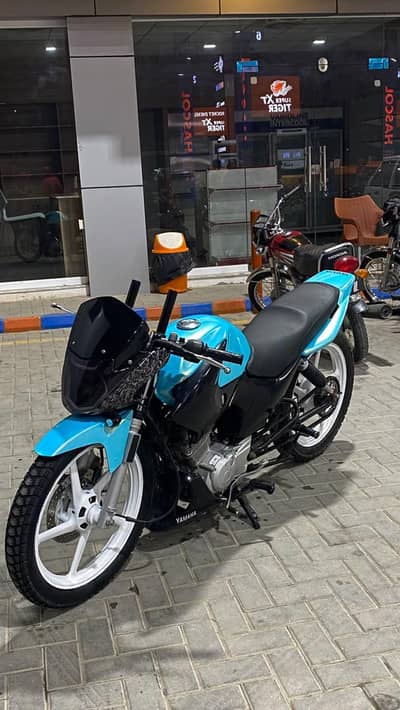 Yamaha ybr g