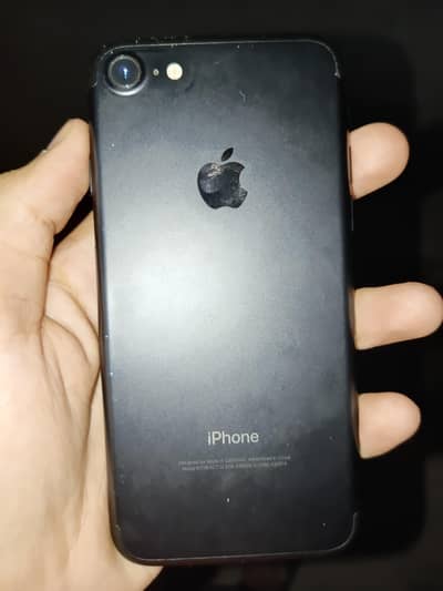 Apple iPhone 7
