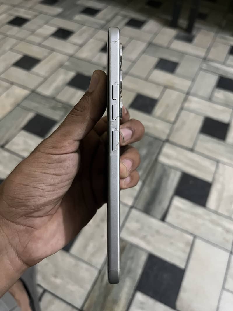 Tecno spark 40 pro 1
