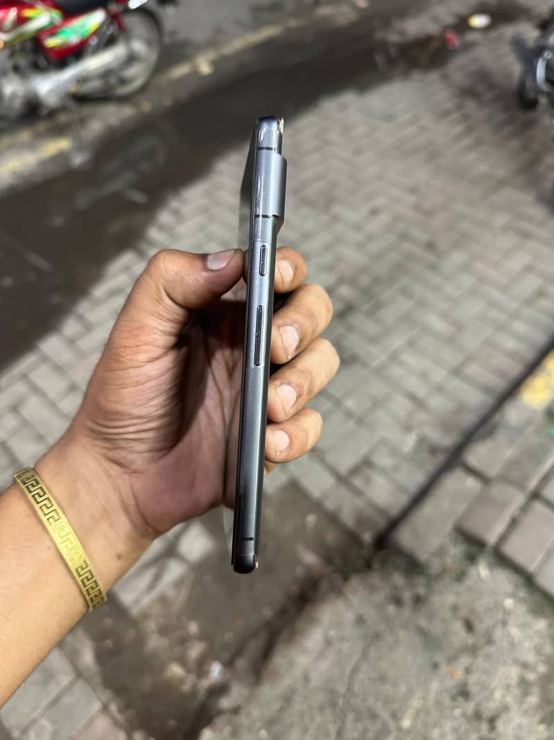 Google Pixel 7 3