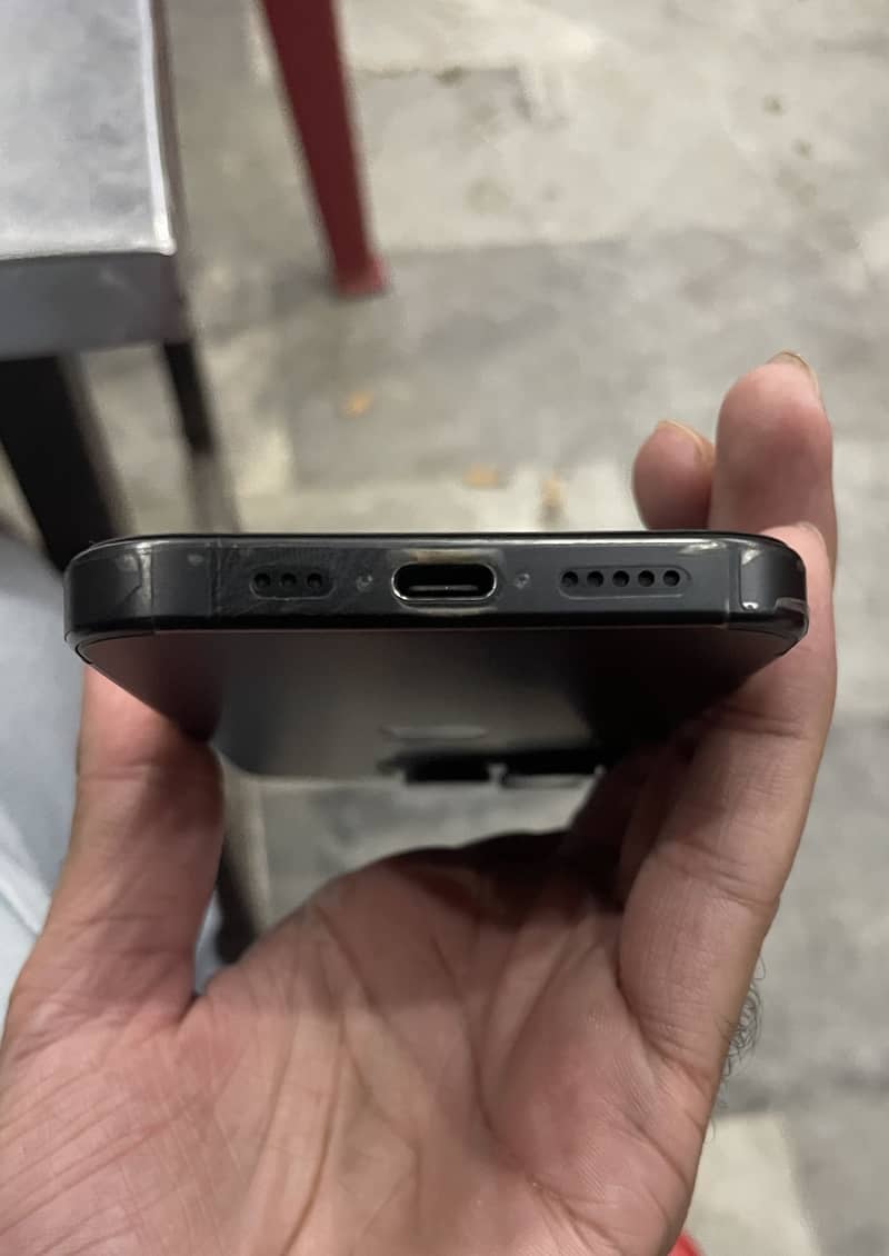 Apple iPhone 15 Pro 5