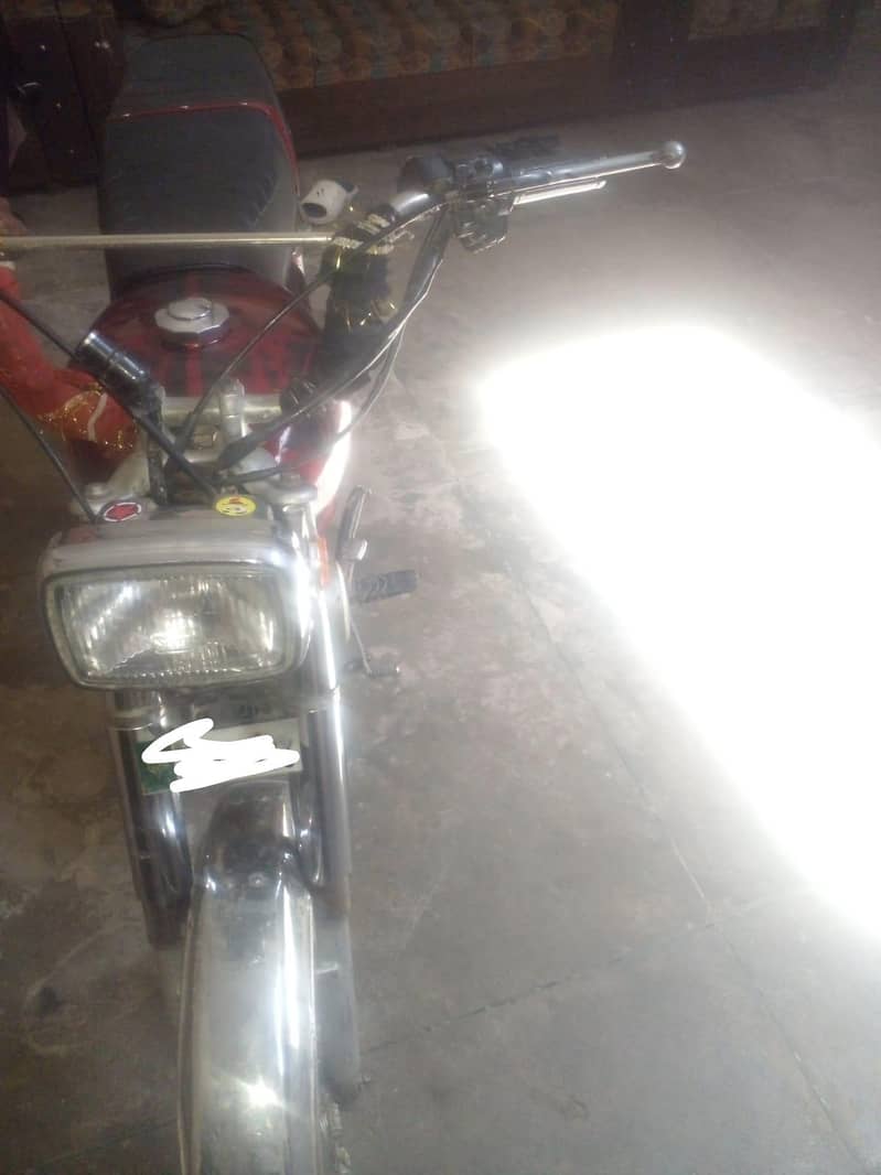 honda CD70 4