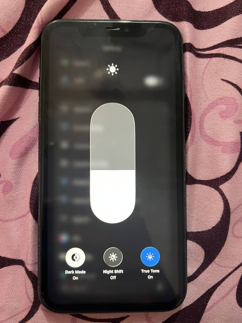 Apple iPhone 11 8