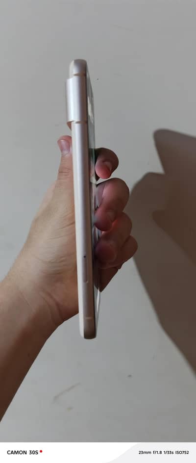 Google Pixel 8
