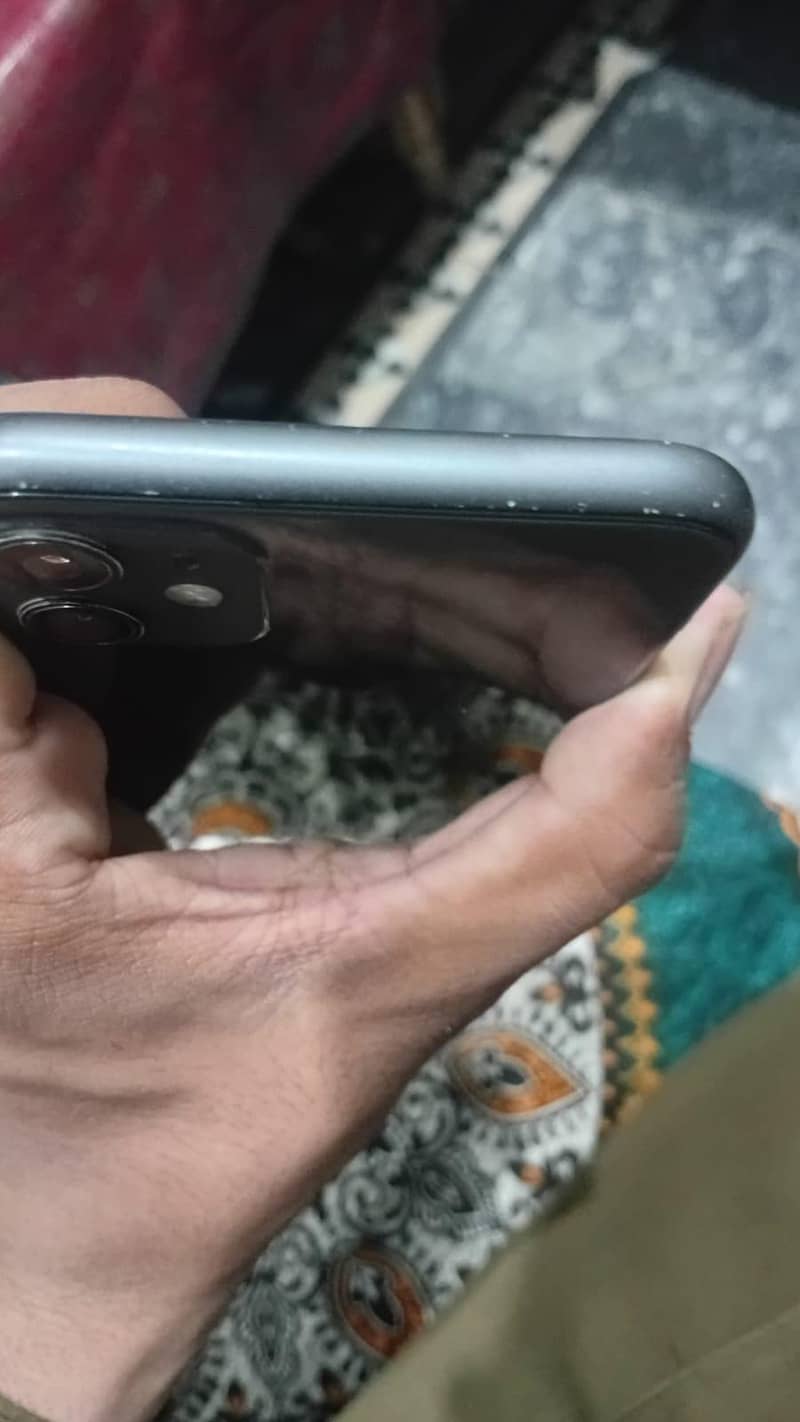 Apple iPhone 11 1