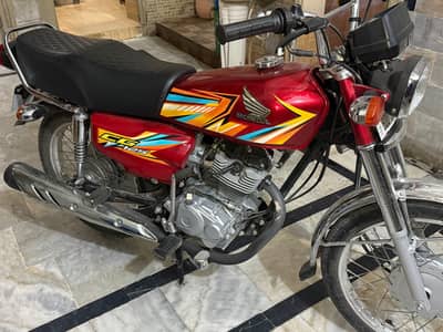Honda 125 cc  open litter