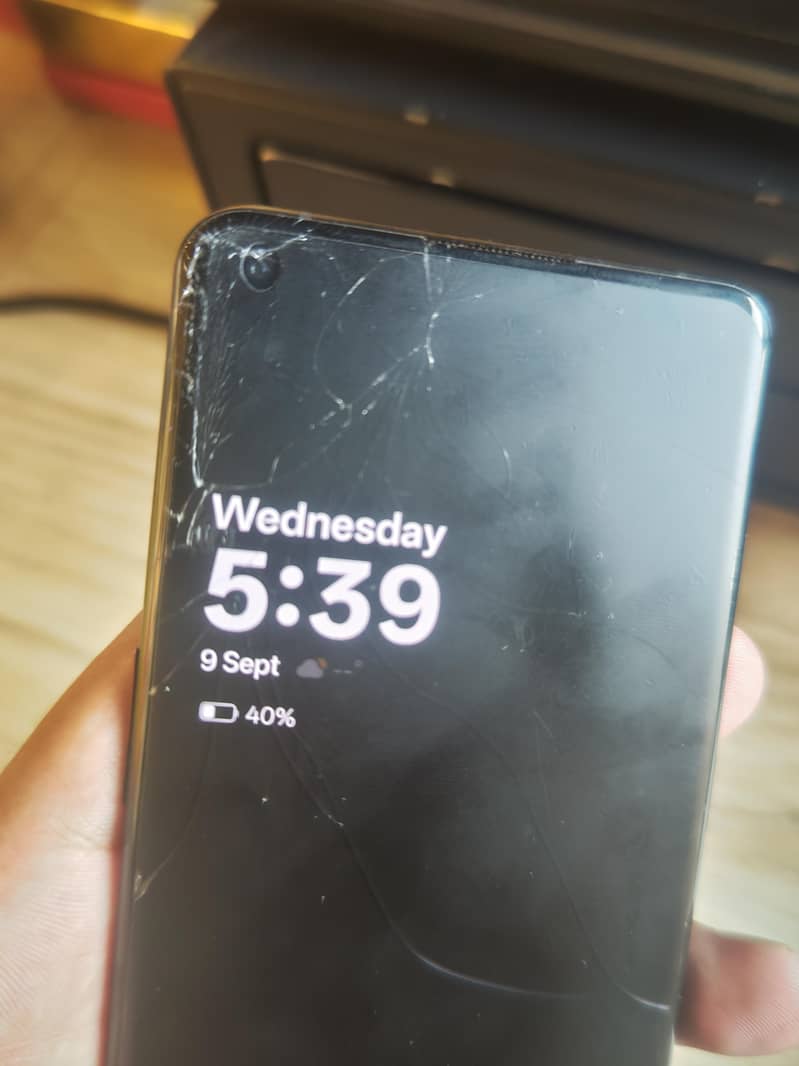 One Plus 10 Pro 5
