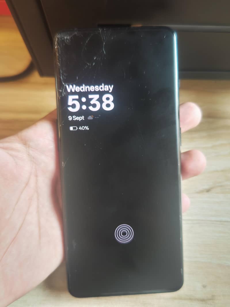 One Plus 10 Pro 6
