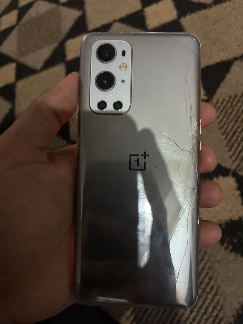 One Plus 9 Pro 1