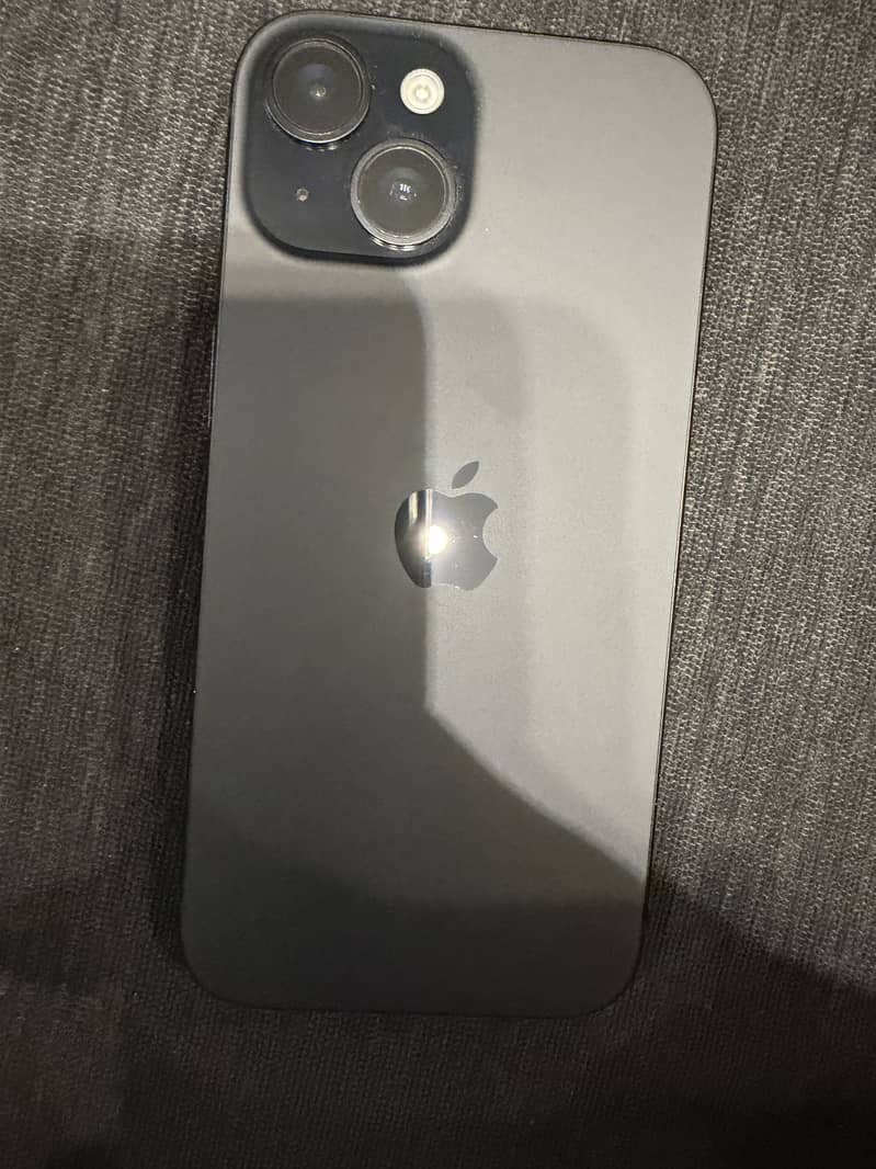 Apple iPhone 15 1