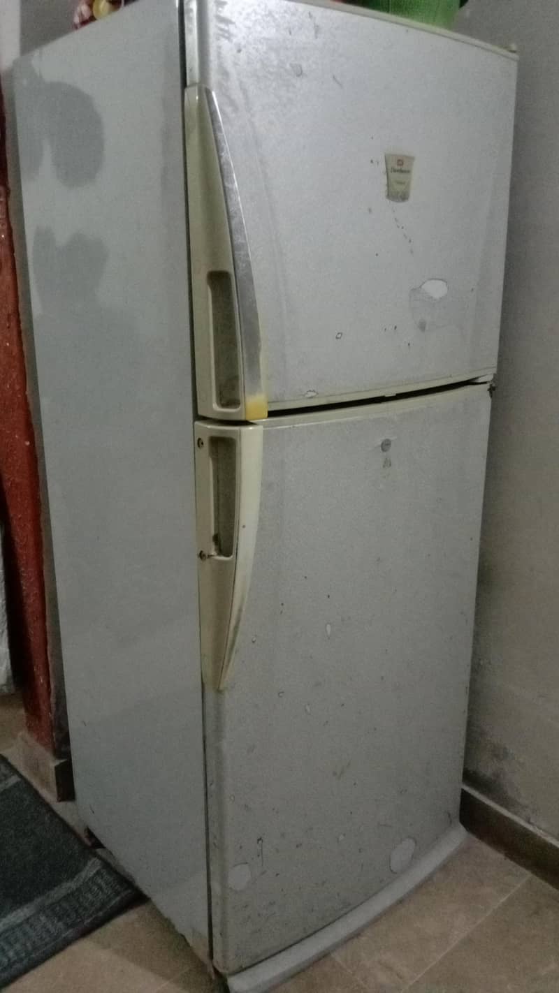 Dawlance refrigerator 0