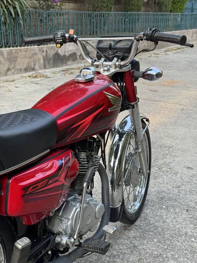 Honda CG 125 (2023)