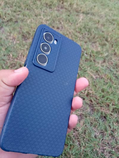 Itel City 100