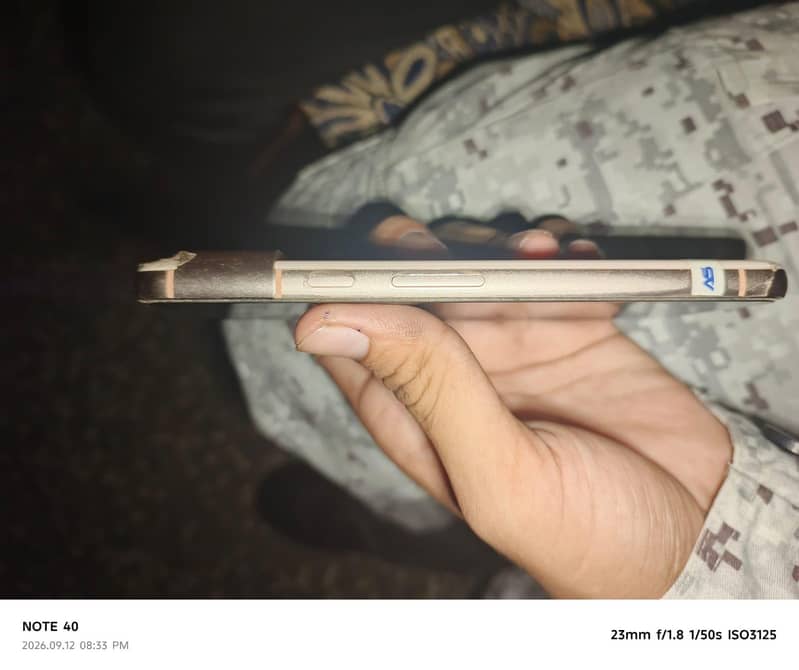 Google Pixel 8 2