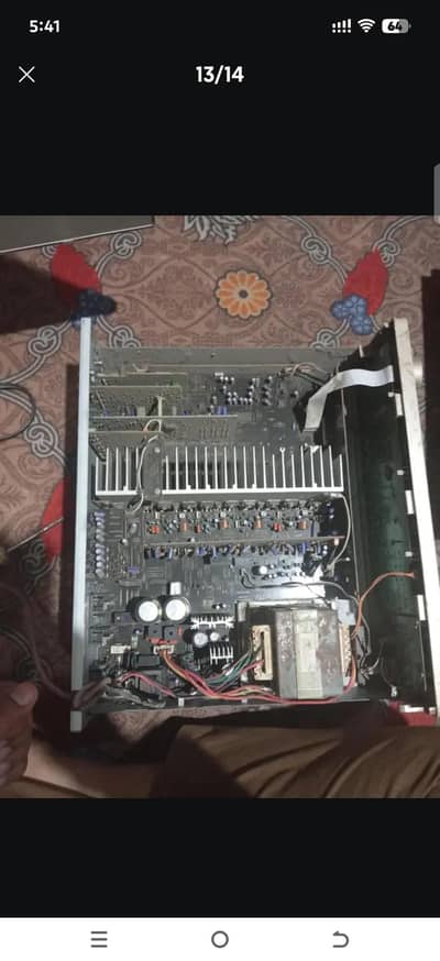 amplifier and speaker