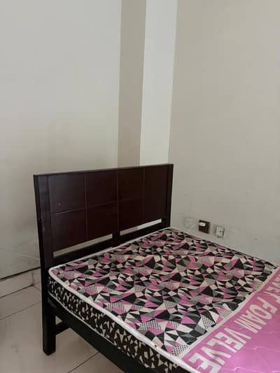 Single Bed with mattress