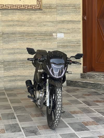 Yamaha Ybr 2017 model for sale